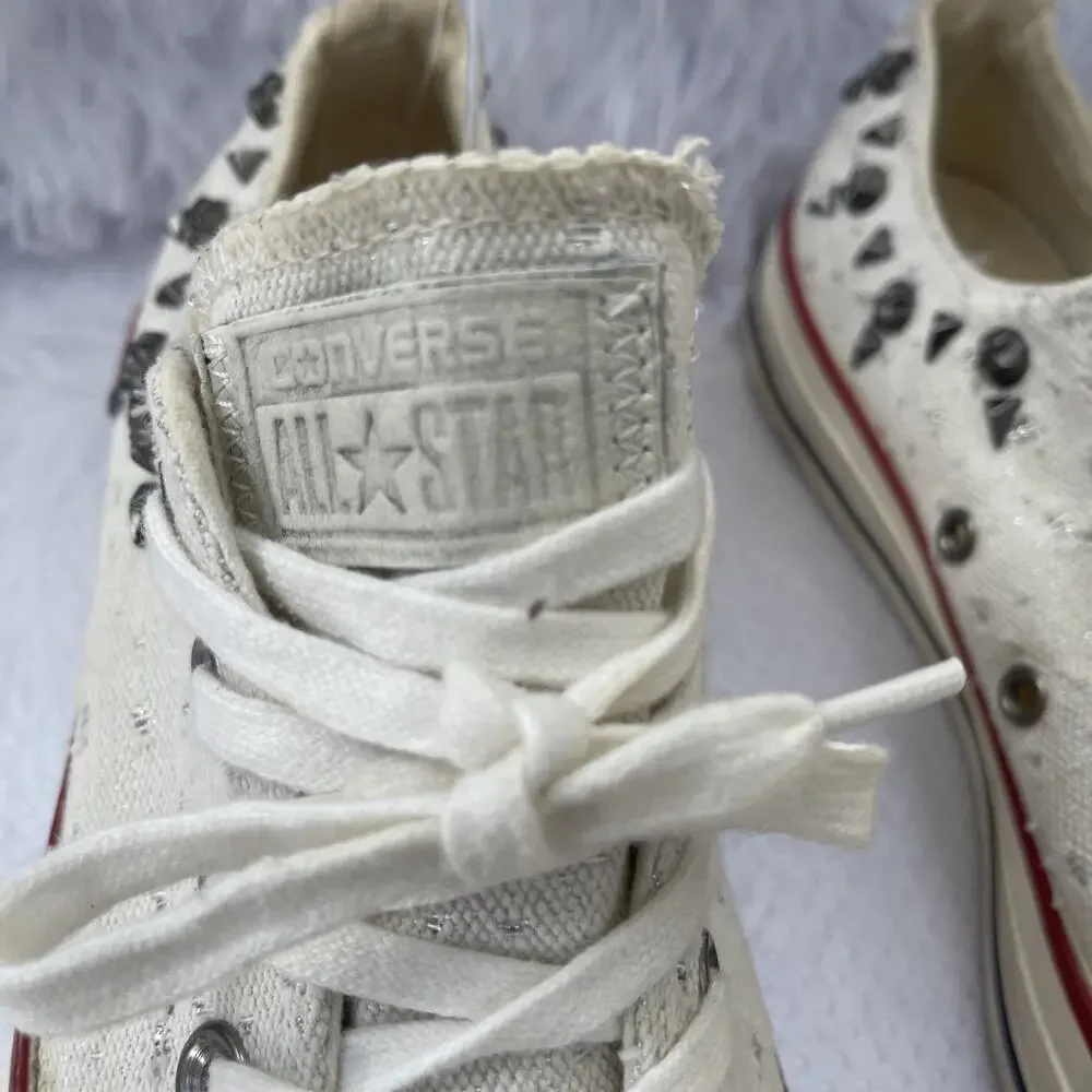 Converse All Star Studded Low Top Canvas Sneakers Women’s US 8 White Casual